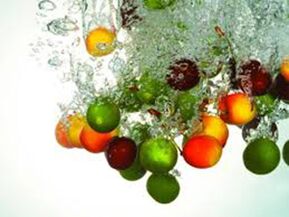 Cojire de fructe cu acizi de fructe, care reînnoiește celulele pielii